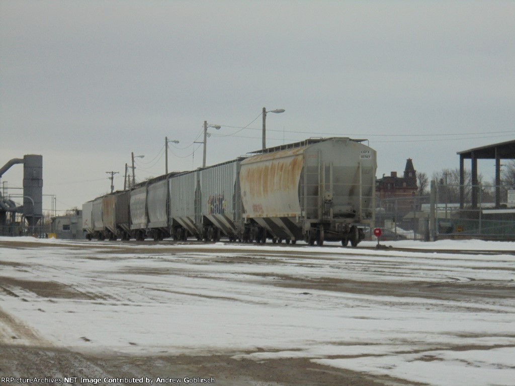 CEFX 10747 with Other Hoppers